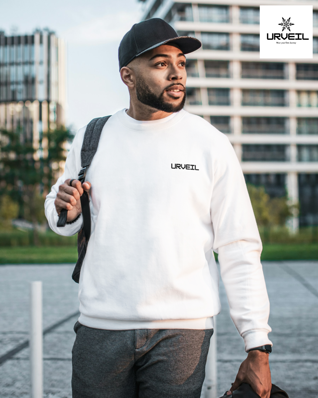 Men Rise Above the Storm Sweatshirt white